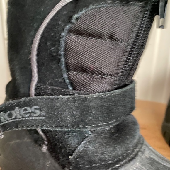Totes Snowboots Toddler Size 9 - Picture 7 of 10